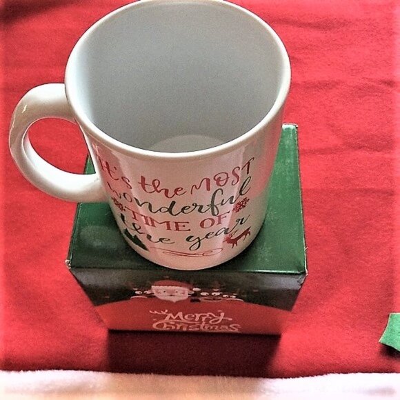 IT'S THE MOST WONDERFUL CHRISTMAS COFFE MUG HOLIDAY GIFT - Picture 6 of 10